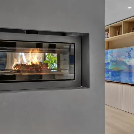 Aurora Polaris - With Outdoor Sauna - 750m From Center - Free Parking * Tromsø
