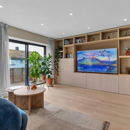Aurora Polaris - With Outdoor Sauna - 750m From Center - Free Parking Villa Tromso