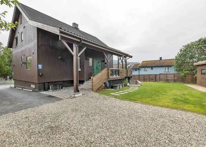 Aurora Polaris - With Outdoor Sauna - 750m From Center - Free Parking