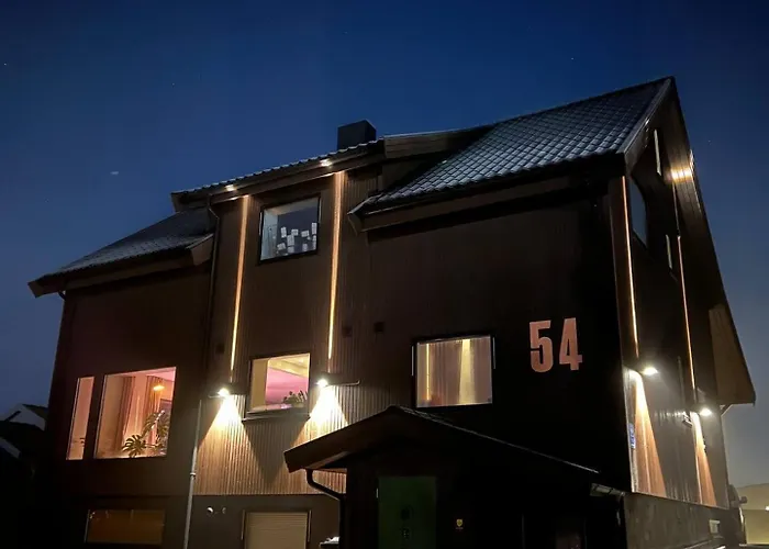 Вилла Aurora Polaris - With Outdoor Sauna - 750m From Center - Free Parking *