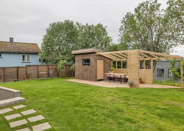 Aurora Polaris - With Outdoor Sauna - 750m From Center - Free Parking *