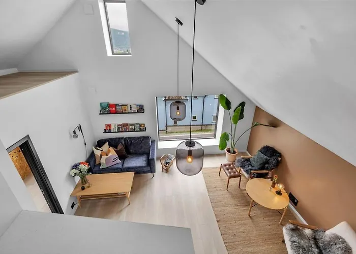 Вилла Aurora Polaris - With Outdoor Sauna - 750m From Center - Free Parking