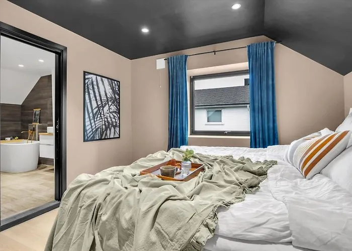 Aurora Polaris - With Outdoor Sauna - 750m From Center - Free Parking * Тромсё