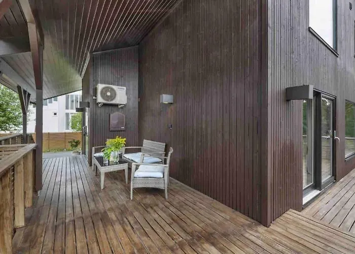 Aurora Polaris - With Outdoor Sauna - 750m From Center - Free Parking Villa *