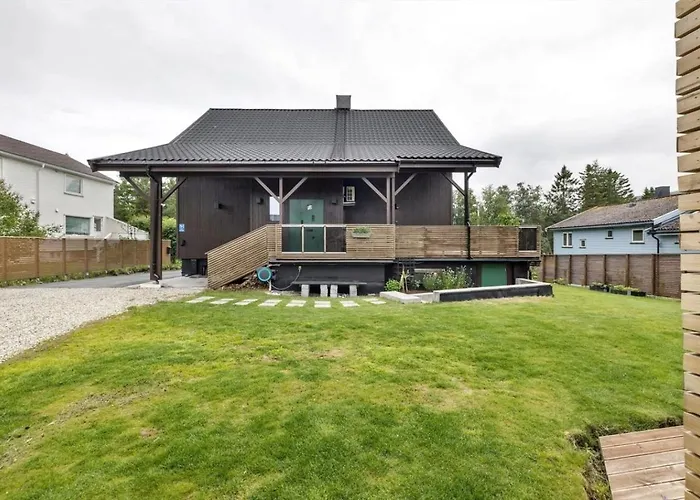 Aurora Polaris - With Outdoor Sauna - 750m From Center - Free Parking Villa Tromsø